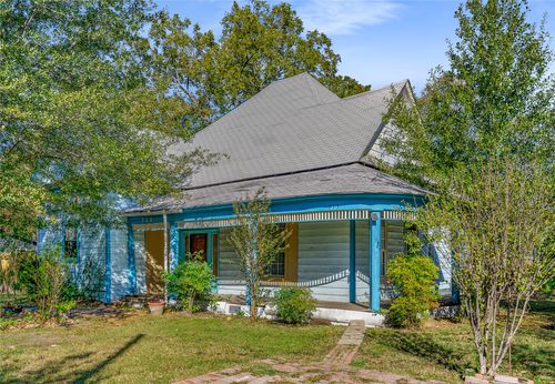 713 E College St, Terrell, TX, 75160-2827 | Card Image