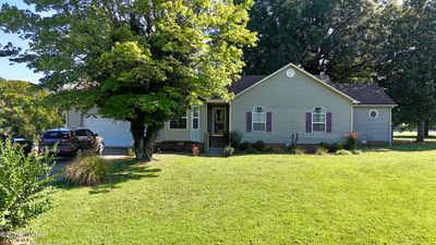 1399 S Lexington Street, House other with 3 bedrooms, 2 bathrooms and 3 parking in Trenton TN | Image 2