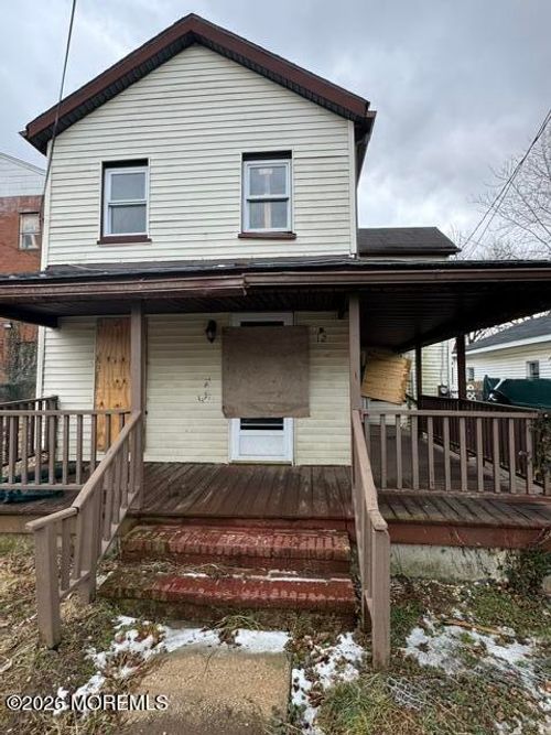 12 Avenue A, Freehold, NJ, 07728-1706 | Card Image