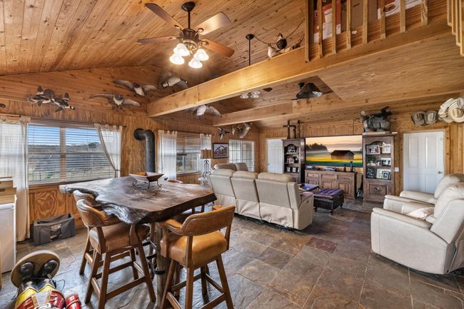 13236 Fm 1409, House other with 4 bedrooms, 3 bathrooms and 3 parking in Old River-Winfree TX | Image 31