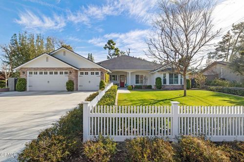 7108 Saint Andrews Dr, Bakersfield, CA, 93309-2448 | Card Image
