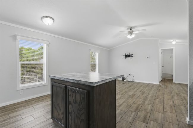 1010 Hopi Ct, House other with 2 bedrooms, 2 bathrooms and null parking in Granbury TX | Image 6