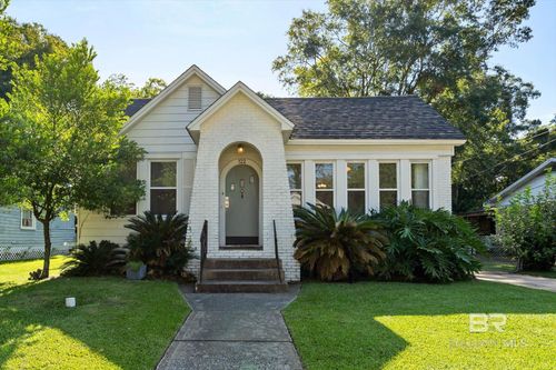 122 Bush Ave, Mobile, AL, 36604-2201 | Card Image