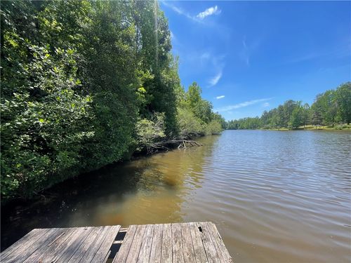 615 The Bear Blvd, Tamassee, SC, 29686-2415 | Card Image