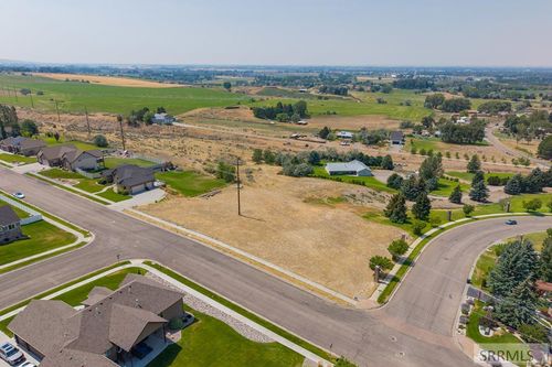 3470 Founders Pointe Dr, Ammon, ID, 83406-5102 | Card Image
