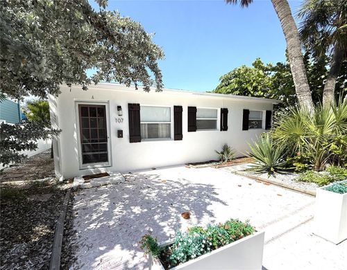 107 4th Ave, ST PETE BEACH, FL, 33706-4361 | Card Image