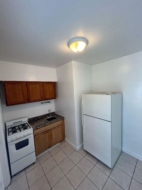 3-1729 Wiley St, Hollywood, FL, 33020-6550 | Card Image