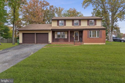 731 Shawnee Rd, BLACKWOOD, NJ, 08012-1230 | Card Image