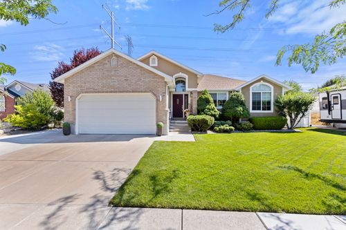 1295 Bridgeview Dr, Layton, UT, 84041-8123 | Card Image