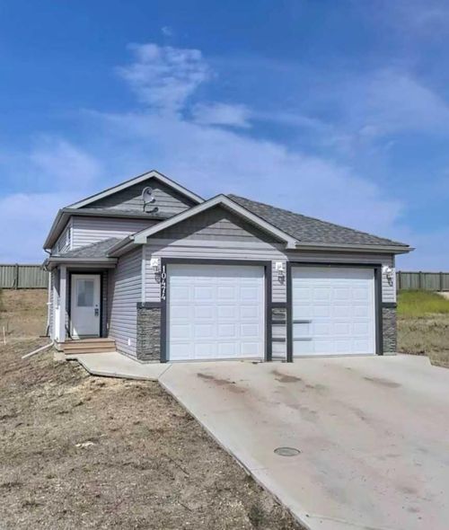 10474 131 Ave, Grande Prairie, AB, T8V4W5 | Card Image