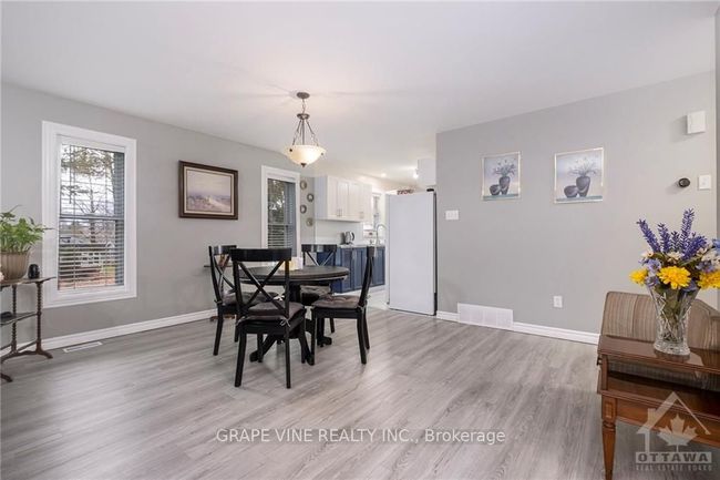 2190 Valley St, House attached with 3 bedrooms, 2 bathrooms and 2 parking in Moose Creek ON | Image 8