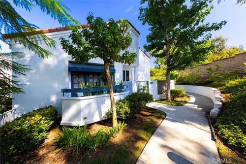 19561 Pompano, Huntington Beach, CA, 92648 | Card Image