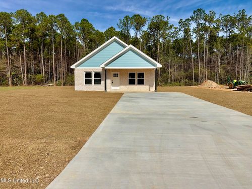 3419 Raintree Dr, Gautier, MS, 39553-5057 | Card Image