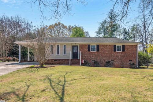 109 Riverview Dr, Greenville, SC, 29611-6550 | Card Image