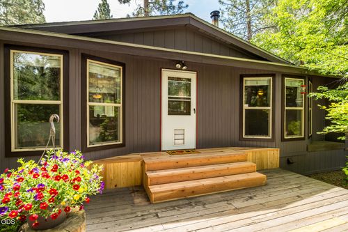 18948 Choctaw Rd, Bend, OR, 97702-7989 | Card Image
