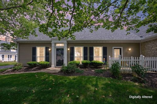 2500 Swan Dr, Grove City, OH, 43123-1796 | Card Image