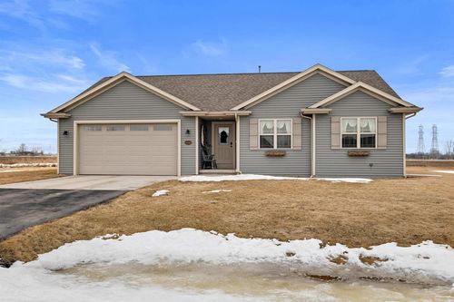 W2194 Wildflower Lane, BRILLION, WI, 54110 | Card Image