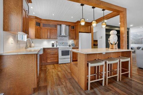 1782 Rue Du Renne, Longueuil, QC, J4N1L4 | Card Image