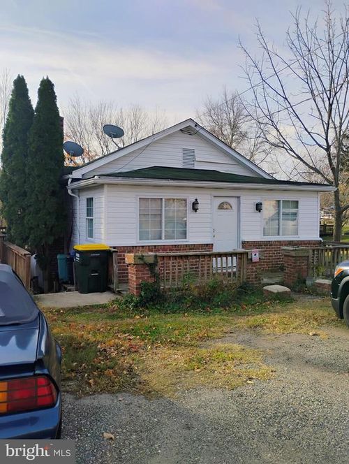 3907 16th St, CHESAPEAKE BEACH, MD, 20732-9709 | Card Image