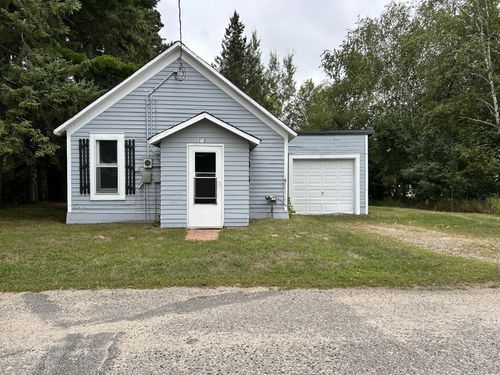 102 Sunset Ave Nw, Bagley, MN, 56621-8756 | Card Image