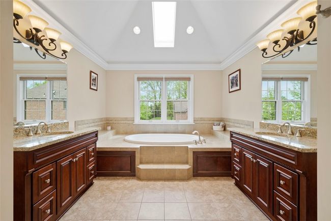 202 Emerson Pines Dr, House other with 5 bedrooms, 5 bathrooms and 4 parking in Cranberry Township PA | Image 22