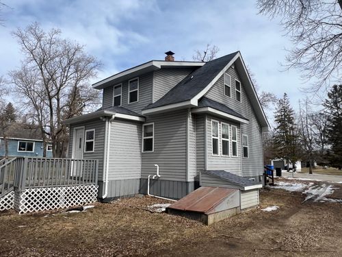 1126 Linden Ln, Detroit Lakes, MN, 56501-3204 | Card Image