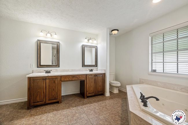 3604 Melody Ln, House other with 4 bedrooms, 2 bathrooms and null parking in Texarkana TX | Image 16