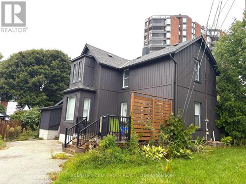 253 Dunlop St E, Barrie, ON, L4M1B6 | Card Image