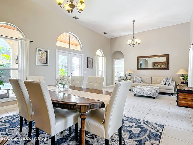603 Cross Creek Dr, House other with 4 bedrooms, 2 bathrooms and null parking in Sebastian FL | Image 9