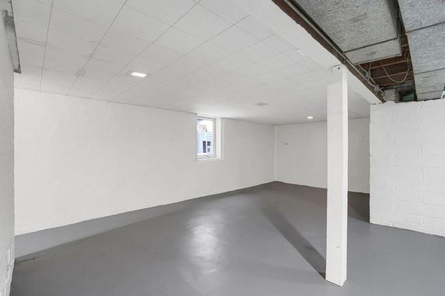 lower bed | Image 23
