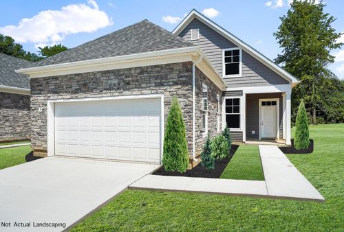 6040 Naughten Pond Dr, Columbus, OH, 43213-7312 | Card Image