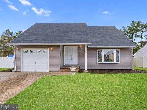 47 Pinewood Ln, SICKLERVILLE, NJ, 08081-2042 | Card Image