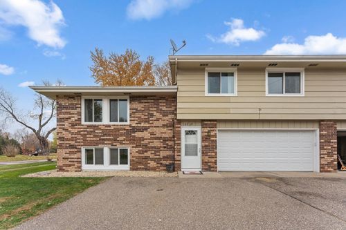 14960 Dodd Blvd, Rosemount, MN, 55068-4508 | Card Image