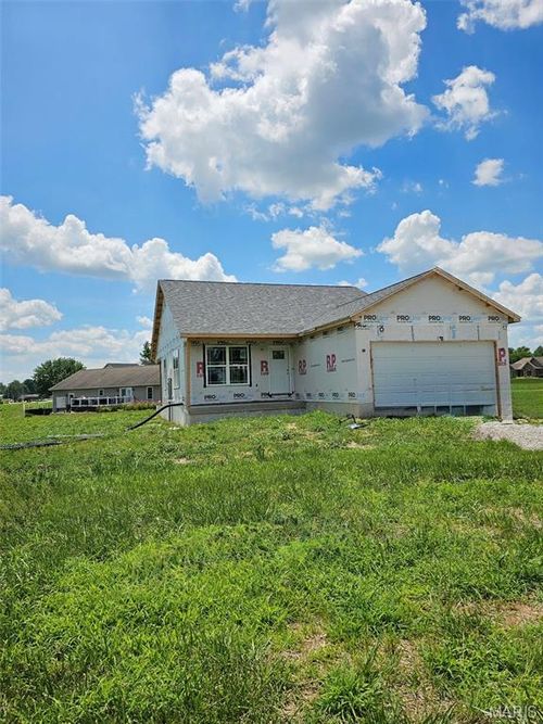 1406 Heather Ln, Greenville, IL, 62246 | Card Image