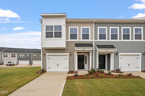 320-203 Central Townes Way, Raleigh, NC, 27603-4586 | Card Image