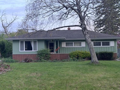 5337 W Wabash Avenue, Brown Deer, WI, 53223 | Card Image