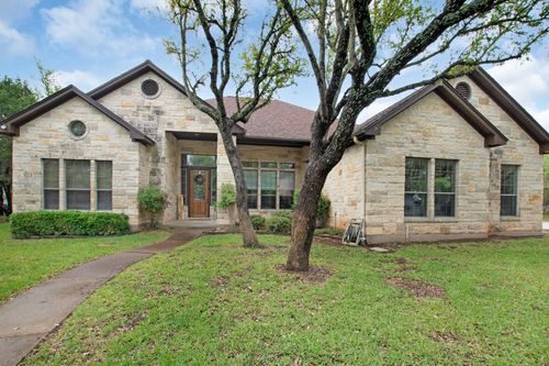 109 Camm Lary Cir, Burnet, TX, 78611-3576 | Card Image