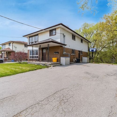 580 Gibb St, Oshawa, ON, L1J1Z5 | Card Image