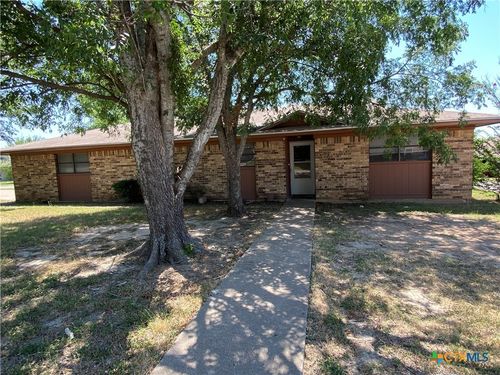 911 Yorktown Dr, Temple, TX, 76504-2322 | Card Image