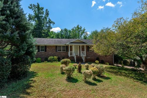 107 Gail Dr, Mauldin, SC, 29662-2314 | Card Image