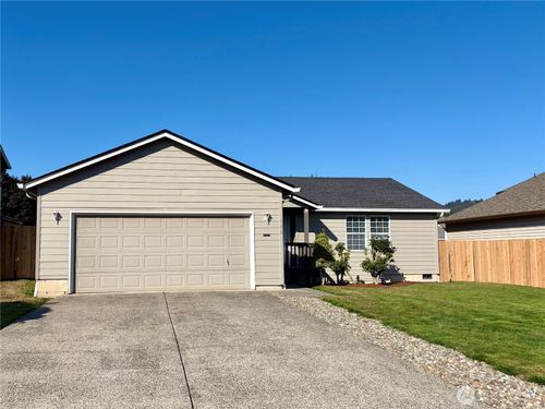 106 Mission Rd, Kelso, WA, 98626-1887 | Card Image