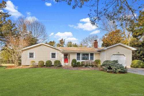 340 Rambler Rd, Southold, NY, 11971-4328 | Card Image