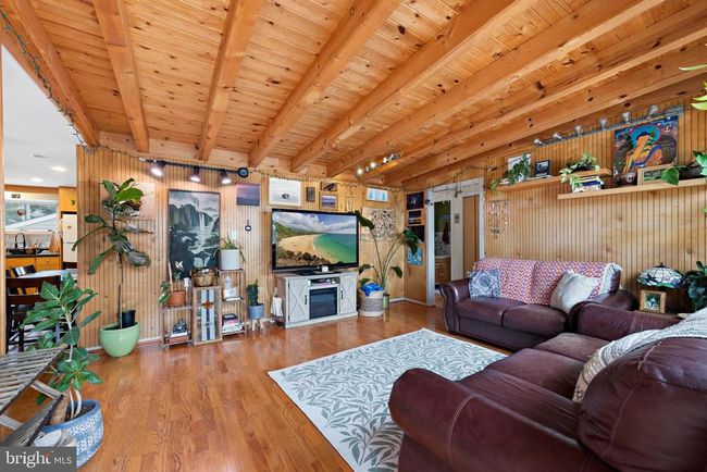 5407 Long Beach Blvd, House other with 4 bedrooms, 2 bathrooms and null parking in Harvey Cedars NJ | Image 7
