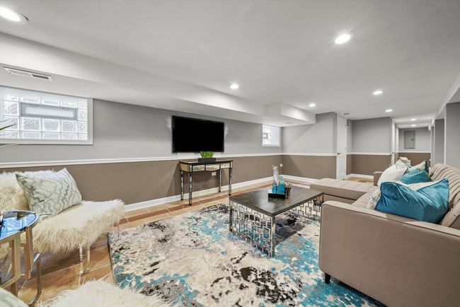 8828 S Marshfield Ave, House other with 4 bedrooms, 2 bathrooms and null parking in CHICAGO IL | Image 29