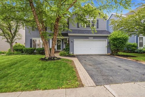 39W435 W Mallory Dr, Geneva, IL, 60134-4912 | Card Image