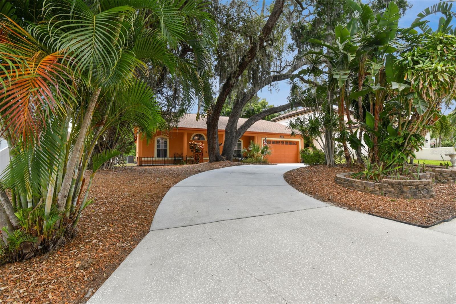 Virginia Ave, Tarpon Springs, FL 34689