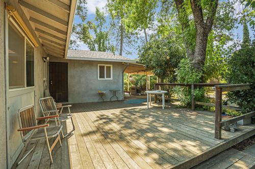20440 W Walnut Dr, Sonora, CA, 95370-9039 | Card Image