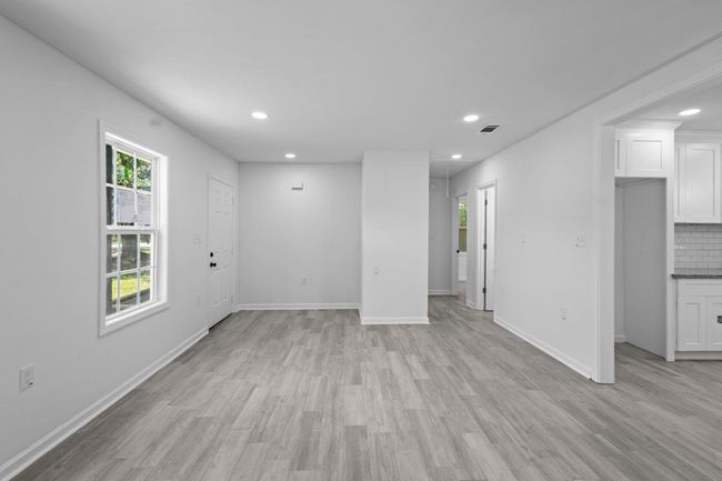 4247 Lansing Ave, House other with 2 bedrooms, 1 bathrooms and null parking in Port Arthur TX | Image 4