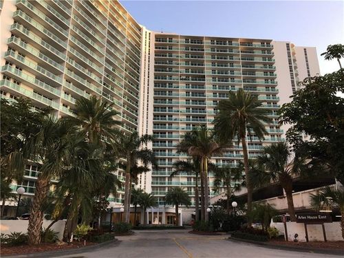 1826-100 Bayview Dr, Sunny Isles Beach, FL, 33160-4781 | Card Image