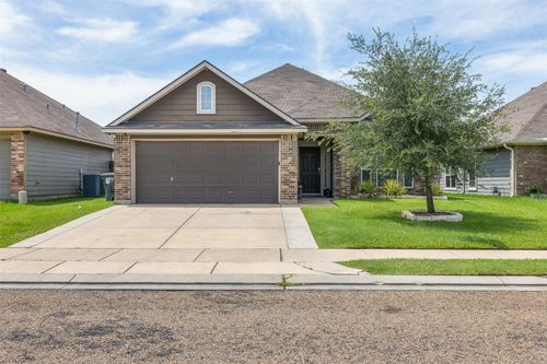 5131 Stewart Dr, College Station, TX, 77845-7367 | Card Image